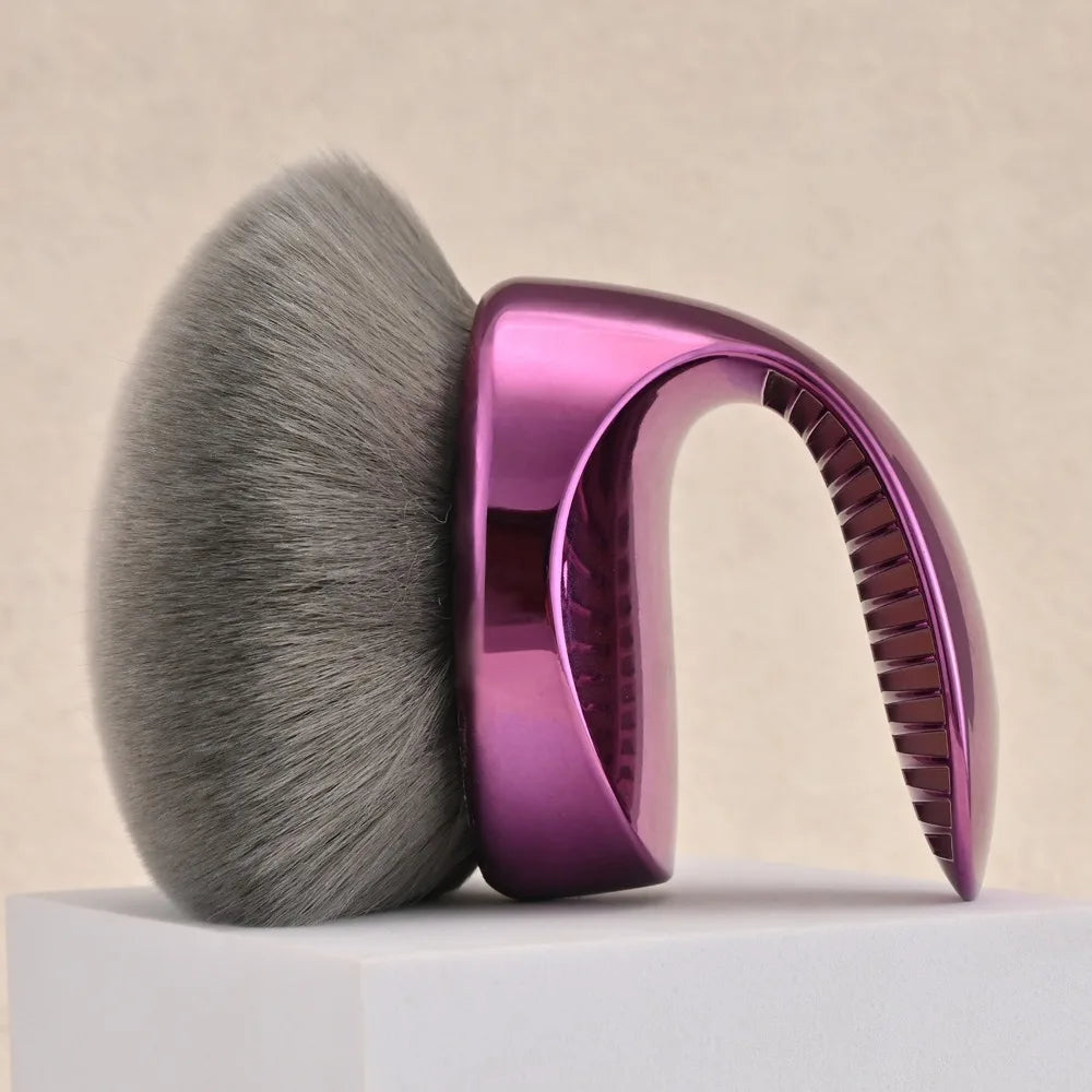 Beauty Blend & Blur Body Kabuki Brush Extra Large Vegan Bristles Blending Applicator Professional Powder Blush Brush Foundation